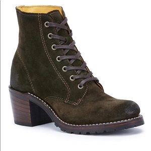 Frye Sabrina Suede Lace up Bootie